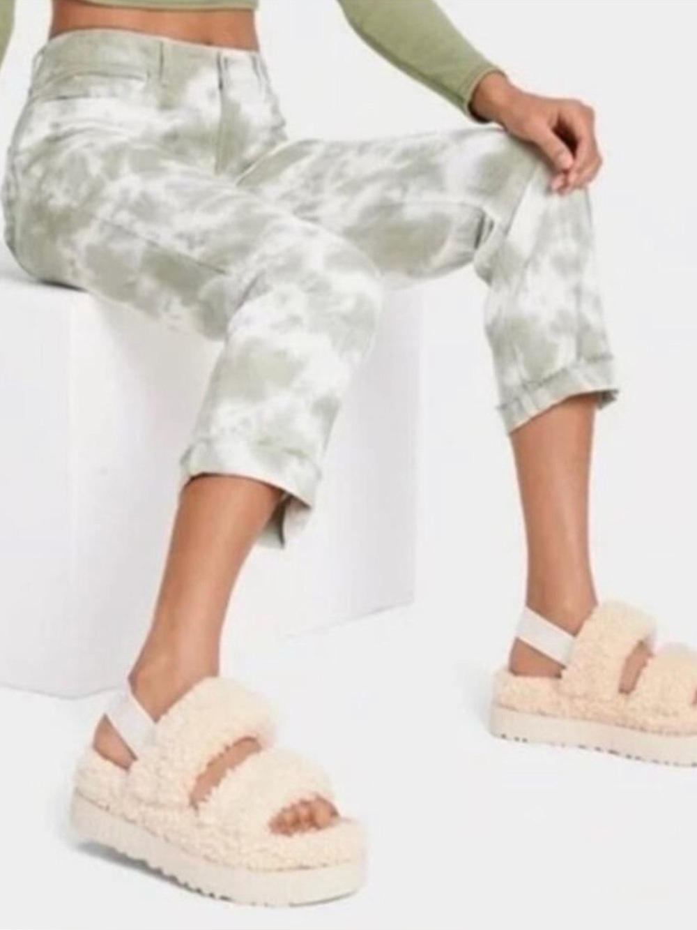 Cozy Shearling Strap Platform Sandals in Cream